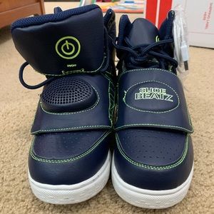 NWT Shoe Beatz